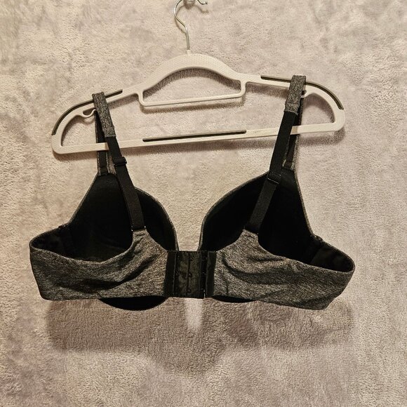 Cacique bra womans 40C True embrace T-Shirt  Grey Black underwire padded - Picture 2 of 11